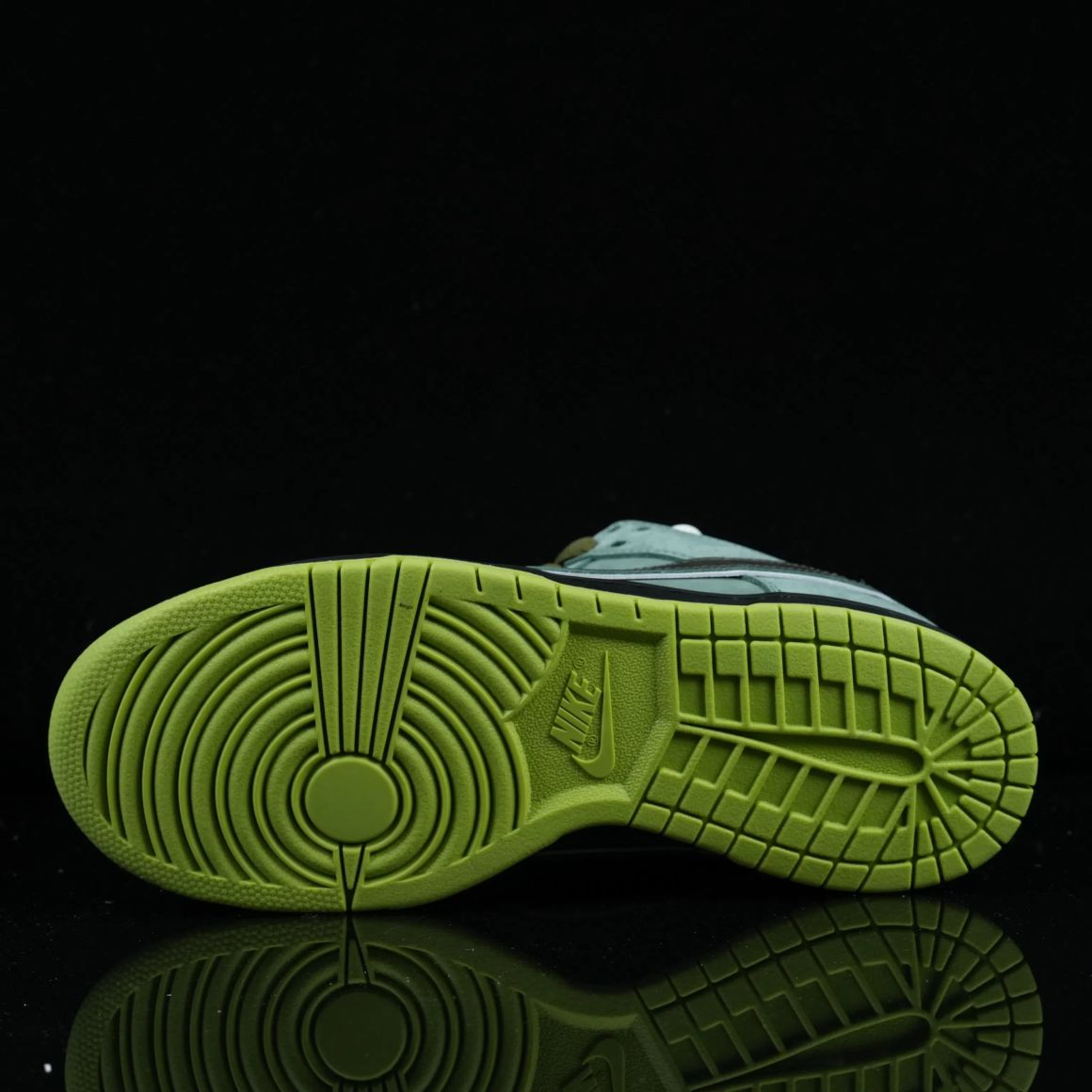 CONCEPTS x Dunk SB Green Lobster BV1310-337