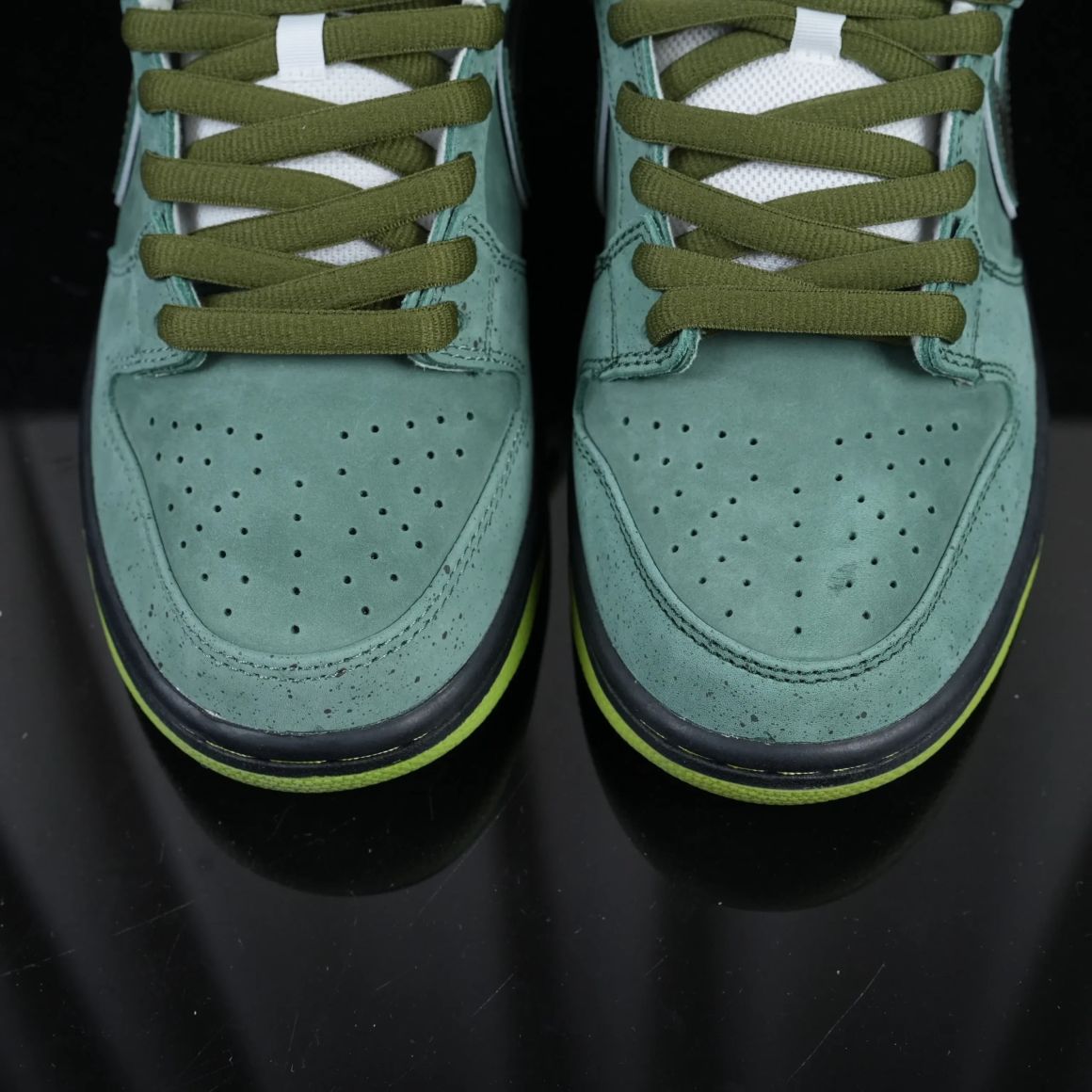 CONCEPTS x Dunk SB Green Lobster BV1310-337