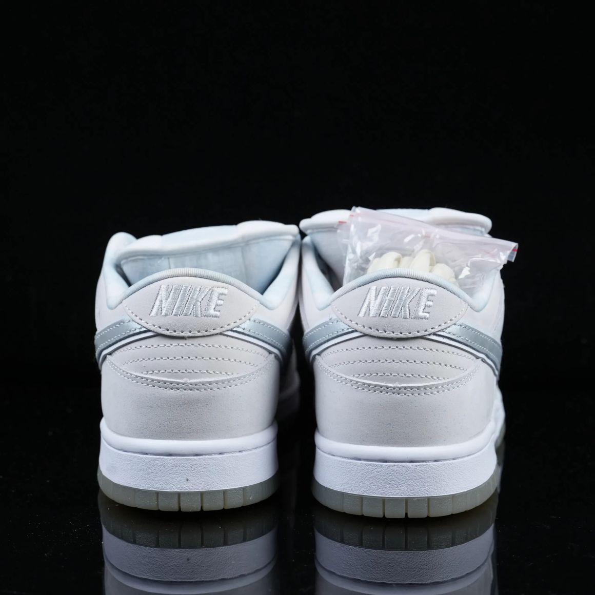 CONCEPTS x Dunk SB White Lobster FD8776-100
