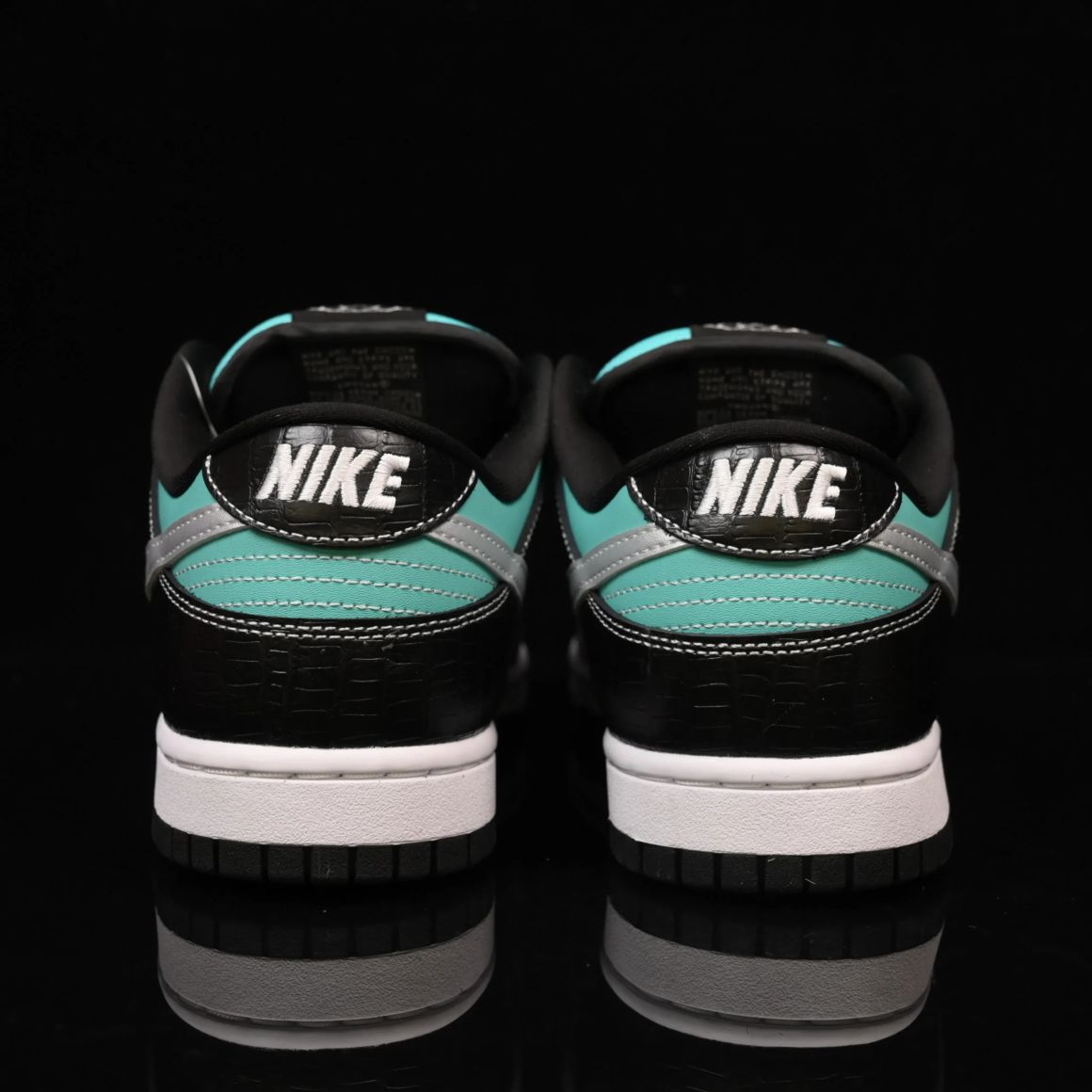Diamond Supply Co. x Dunk Low Pro SB 'Tiffany'