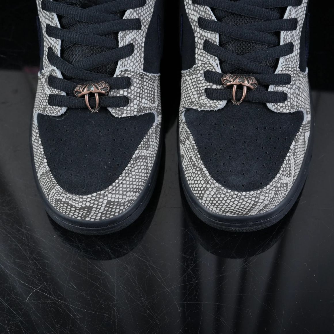 Dashawn Jordan x Dunk Low SB 'Copperhead' IB6208-200