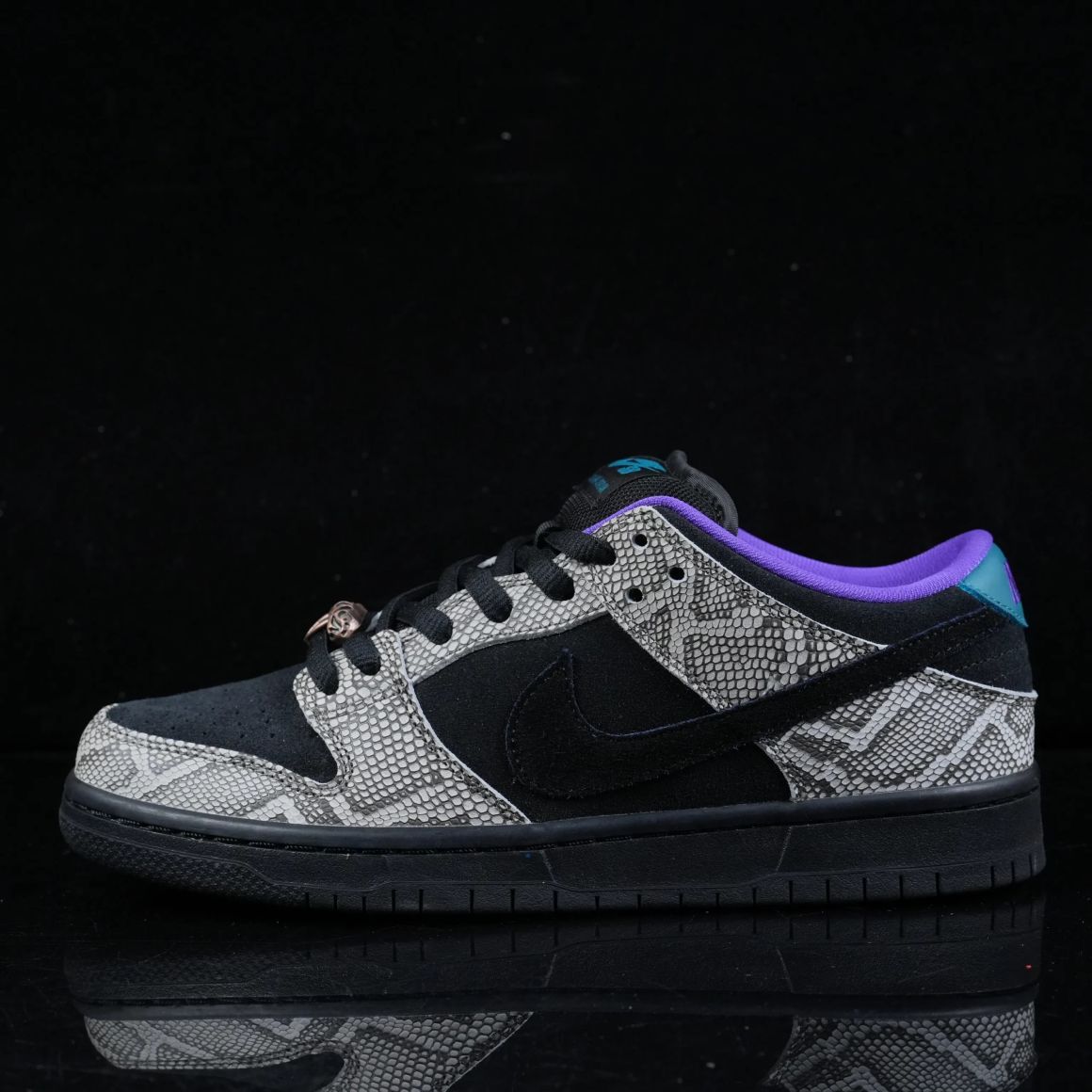 Dashawn Jordan x Dunk Low SB 'Copperhead' IB6208-200