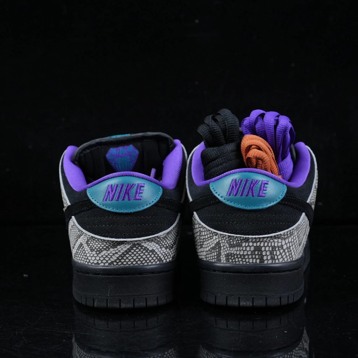 Dashawn Jordan x Dunk Low SB 'Copperhead' IB6208-200