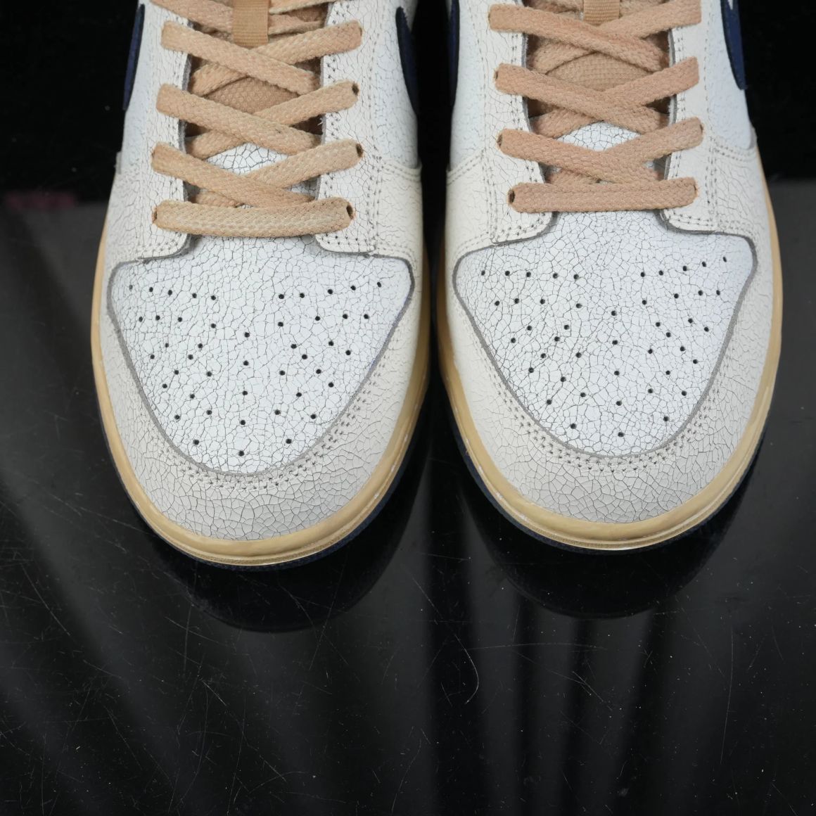 Stranger Things x Dunk Low 'Phantom' IH6766-001
