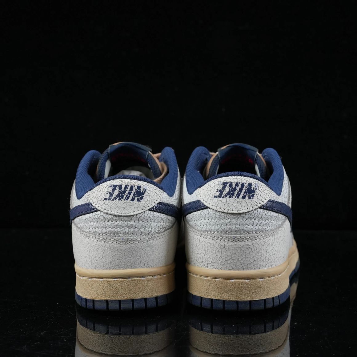 Stranger Things x Dunk Low 'Phantom' IH6766-001