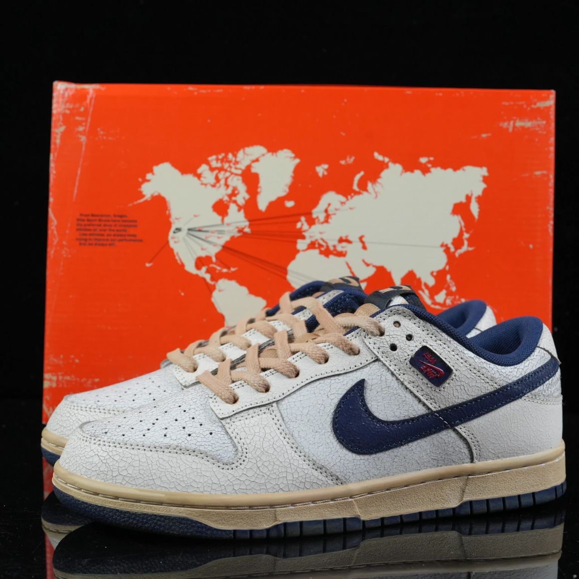 Stranger Things x Dunk Low 'Phantom' IH6766-001