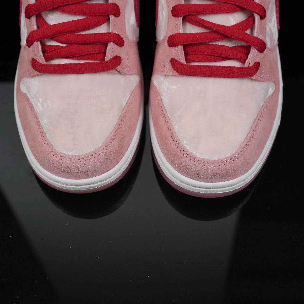 StrangeLove x Dunk Low SB 'Valentine's Day' CT2552-800
