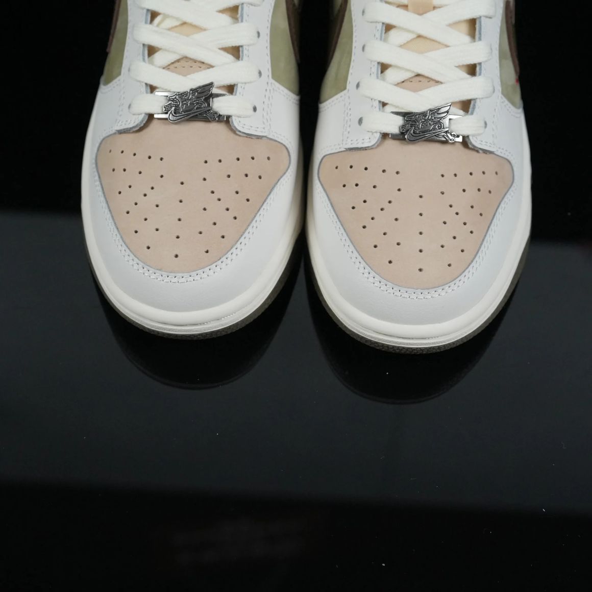 Dunk Low 'Pegasus Pack - Linen Phantom' IQ1118-220