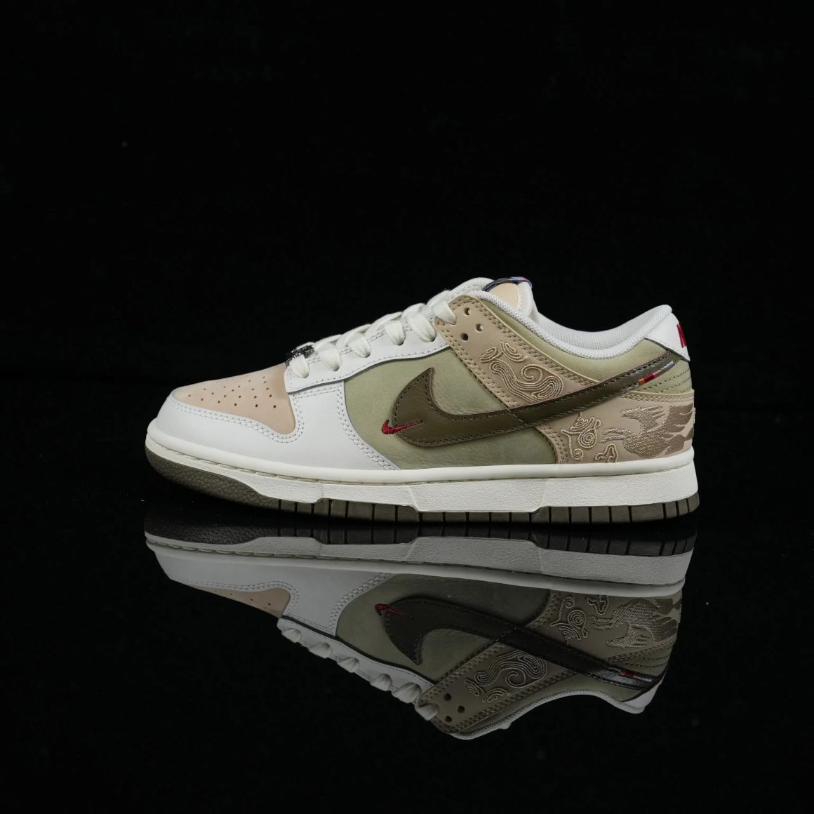 Dunk Low 'Pegasus Pack - Linen Phantom' IQ1118-220