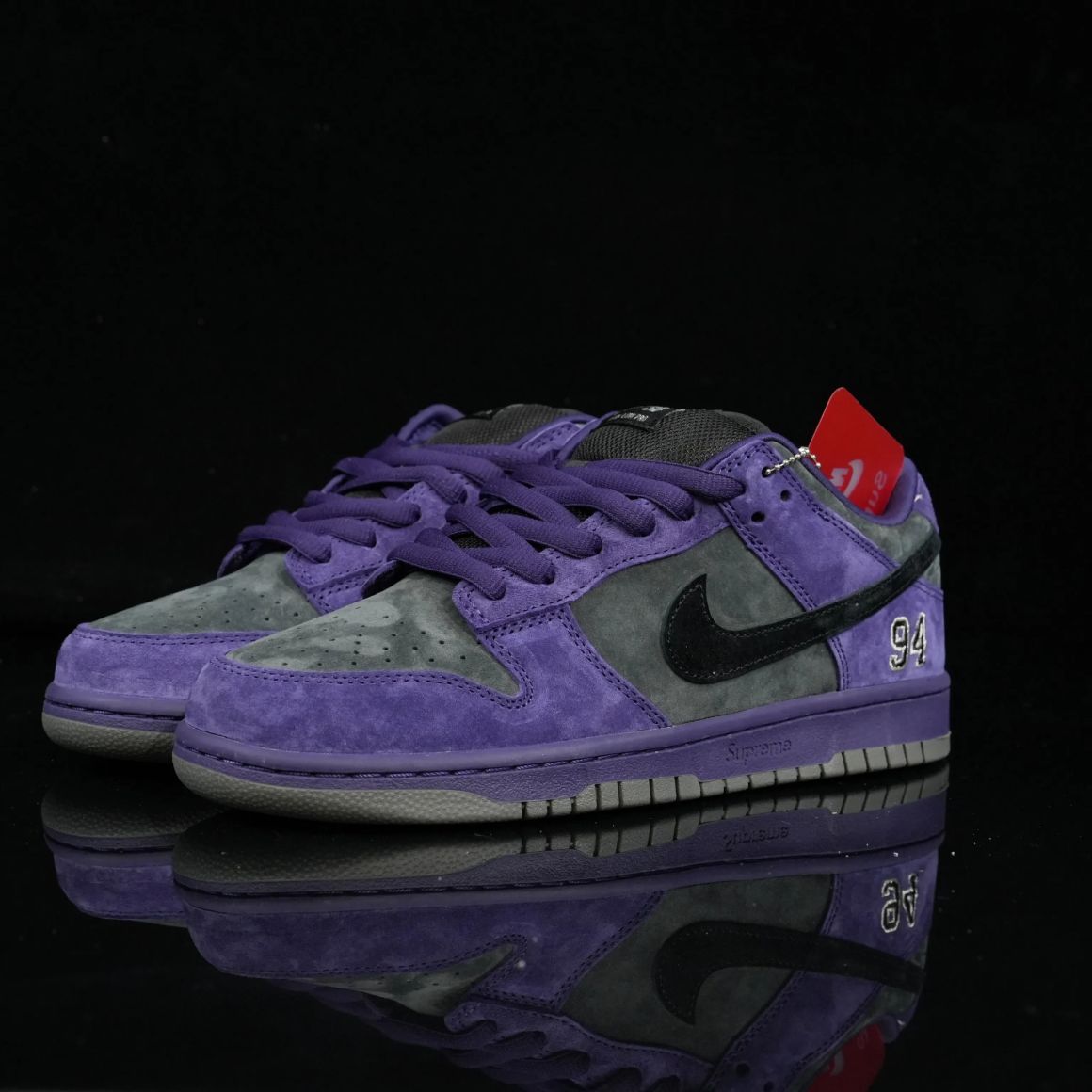 Supreme x Dunk Low SB 'Ink' HQ8487-500