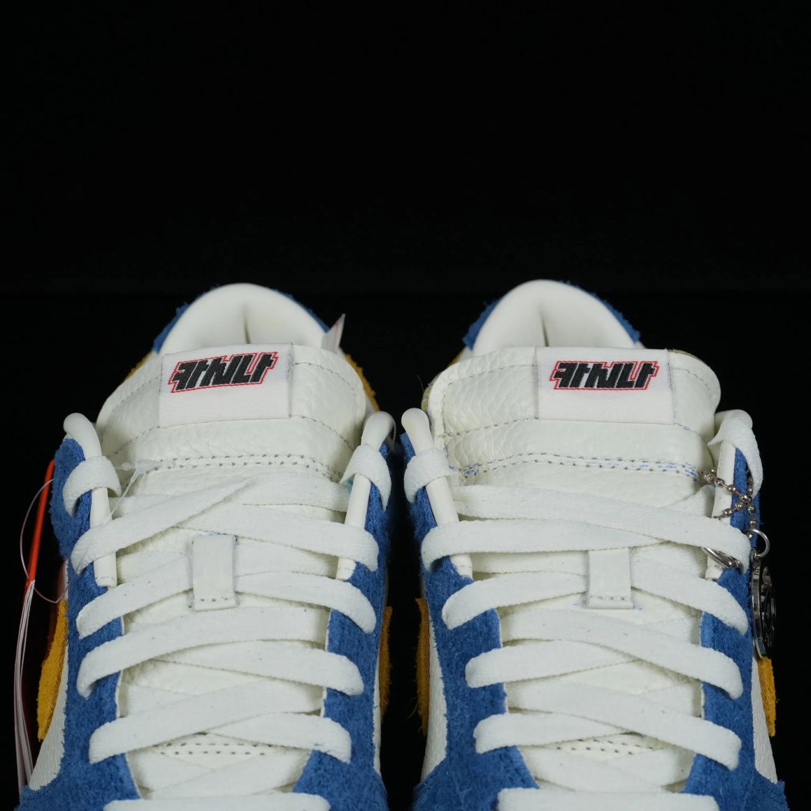 Kasina x Dunk Low '80s Bus' CZ6501-100