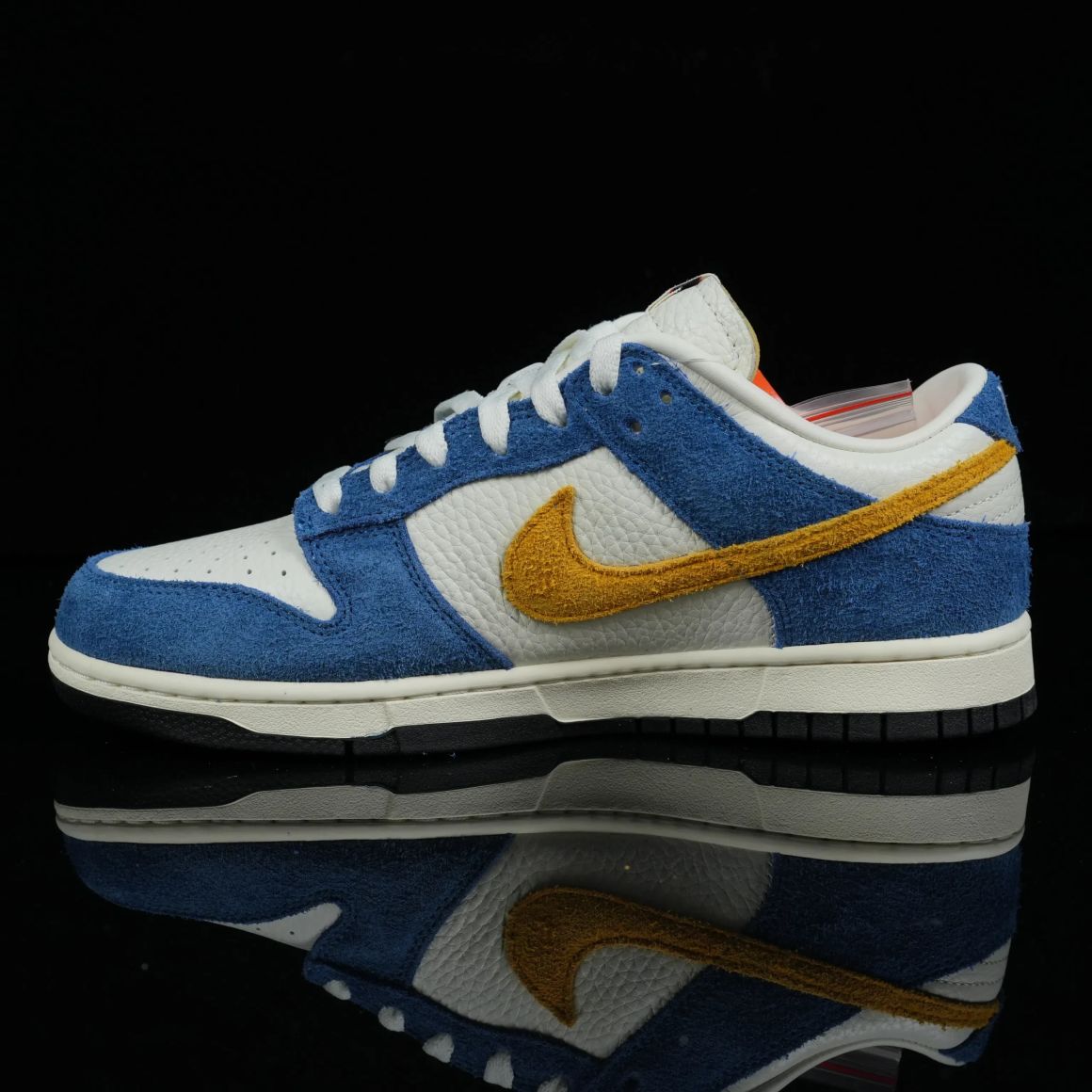 Kasina x Dunk Low '80s Bus' CZ6501-100