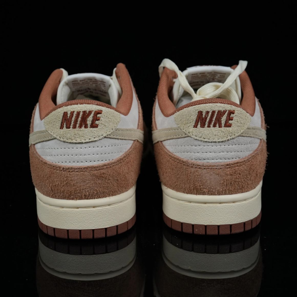 Dunk Low Premium 'Medium Curry' DD1390-100