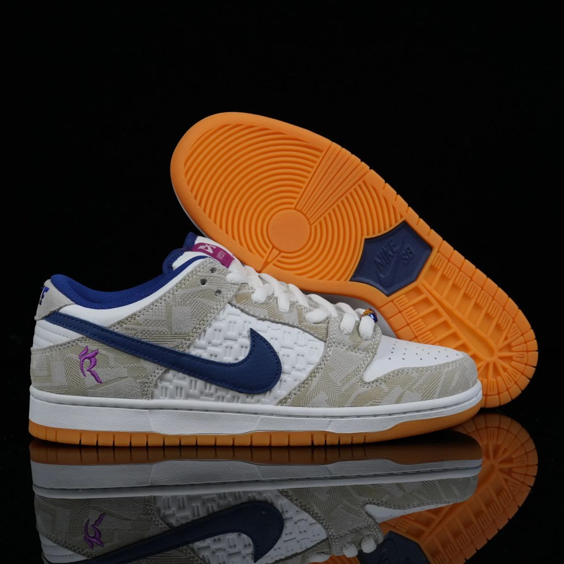 Rayssa Leal x Dunk Low SB FZ5251-001