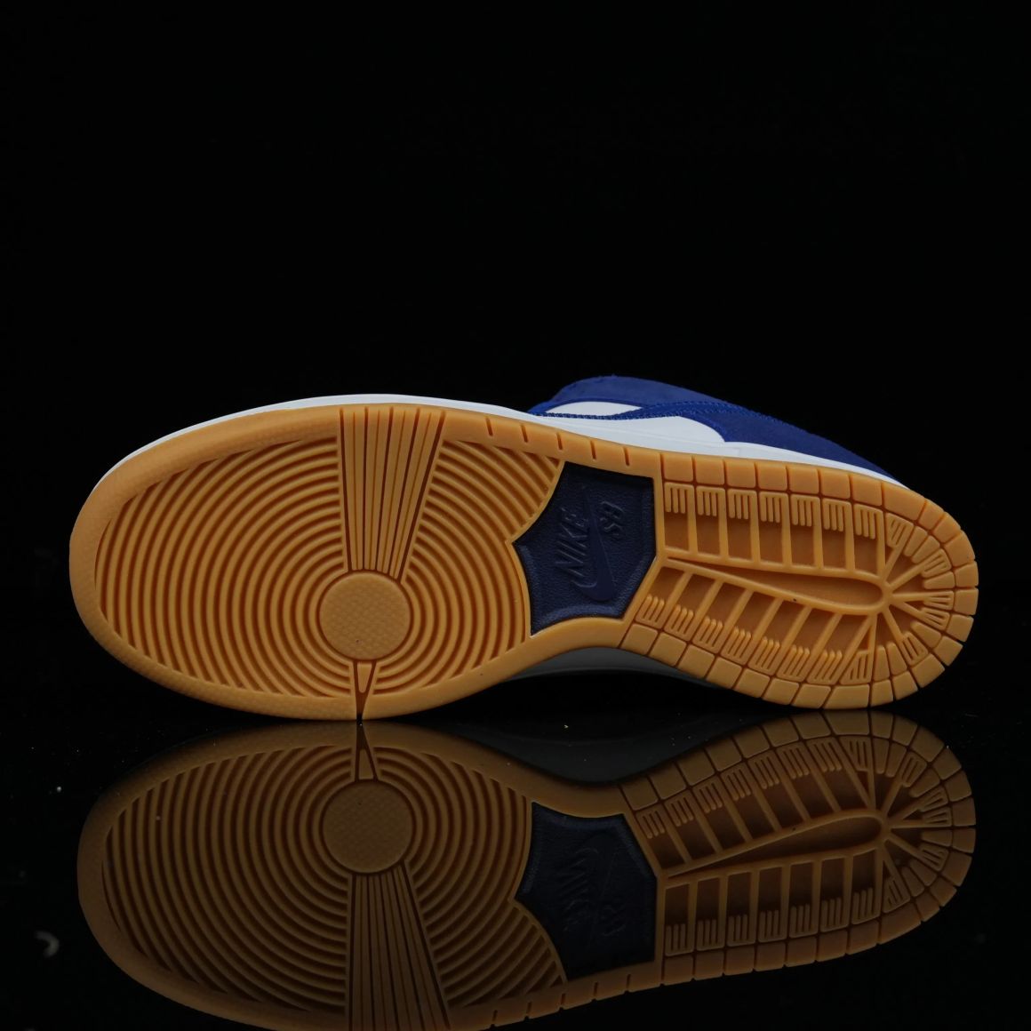 Dunk Low SB 'Los Angeles Dodgers' DO9395-400