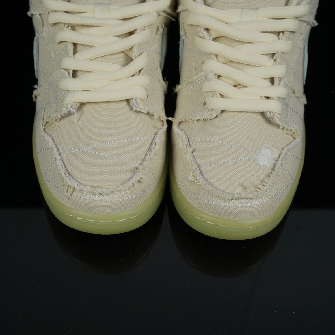 Dunk Low SB 'Mummy' DM0774-111