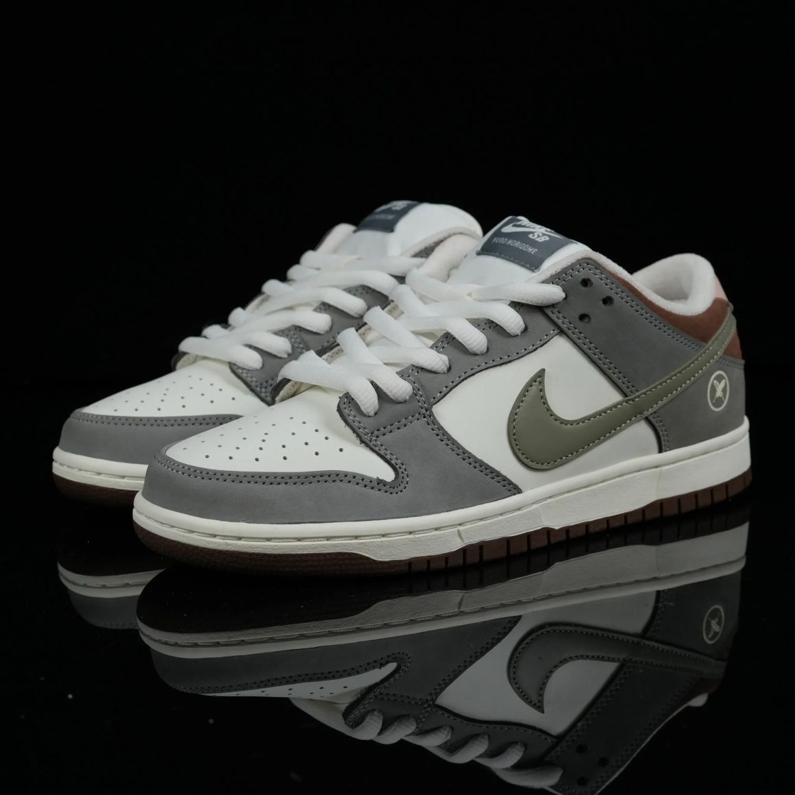 Yuto Horigome x Dunk Low SB FQ1180-001