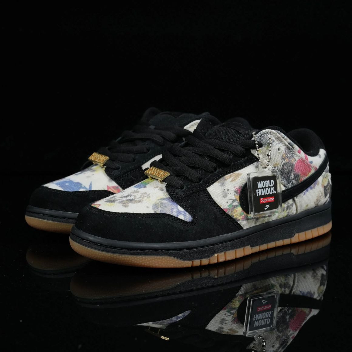 Supreme x Dunk Low SB 'Rammellzee' FD8778-001