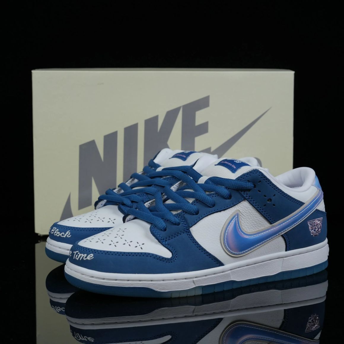 Born x Raised x Dunk Low SB 'One Block at a Time' FN7819-400