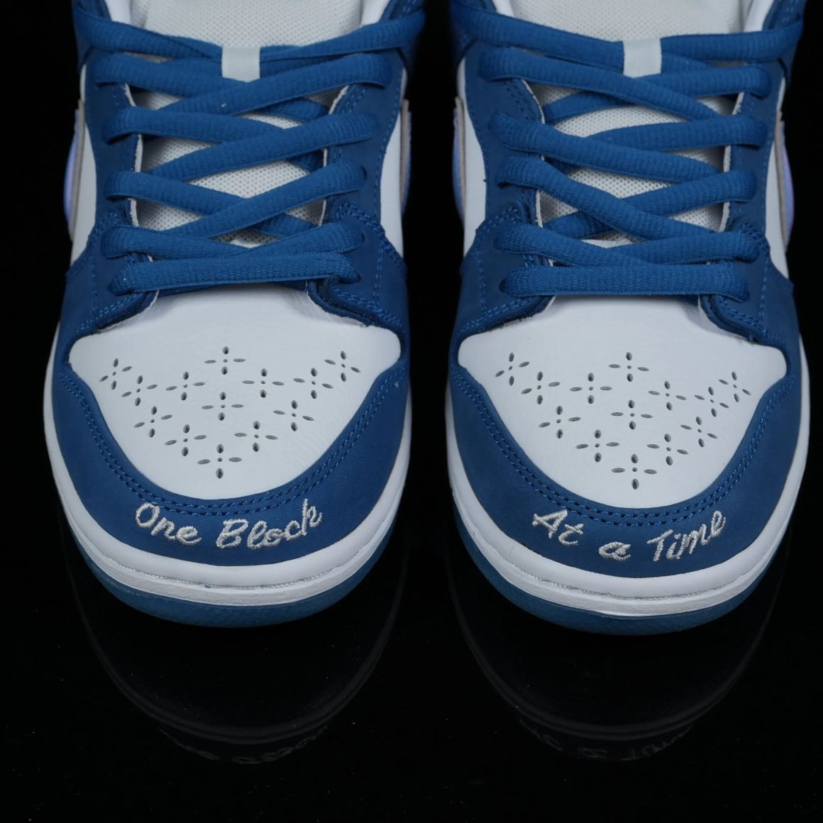 Born x Raised x Dunk Low SB 'One Block at a Time' FN7819-400