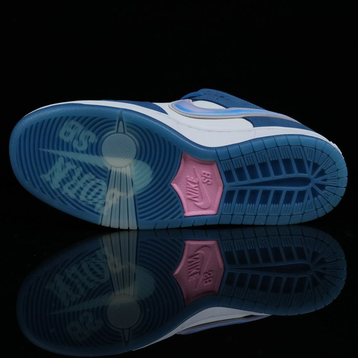 Born x Raised x Dunk Low SB 'One Block at a Time' FN7819-400