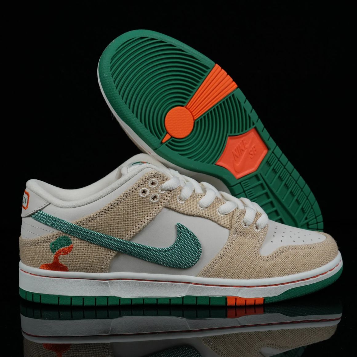 Jarritos x Dunk Low SB FD0860-001