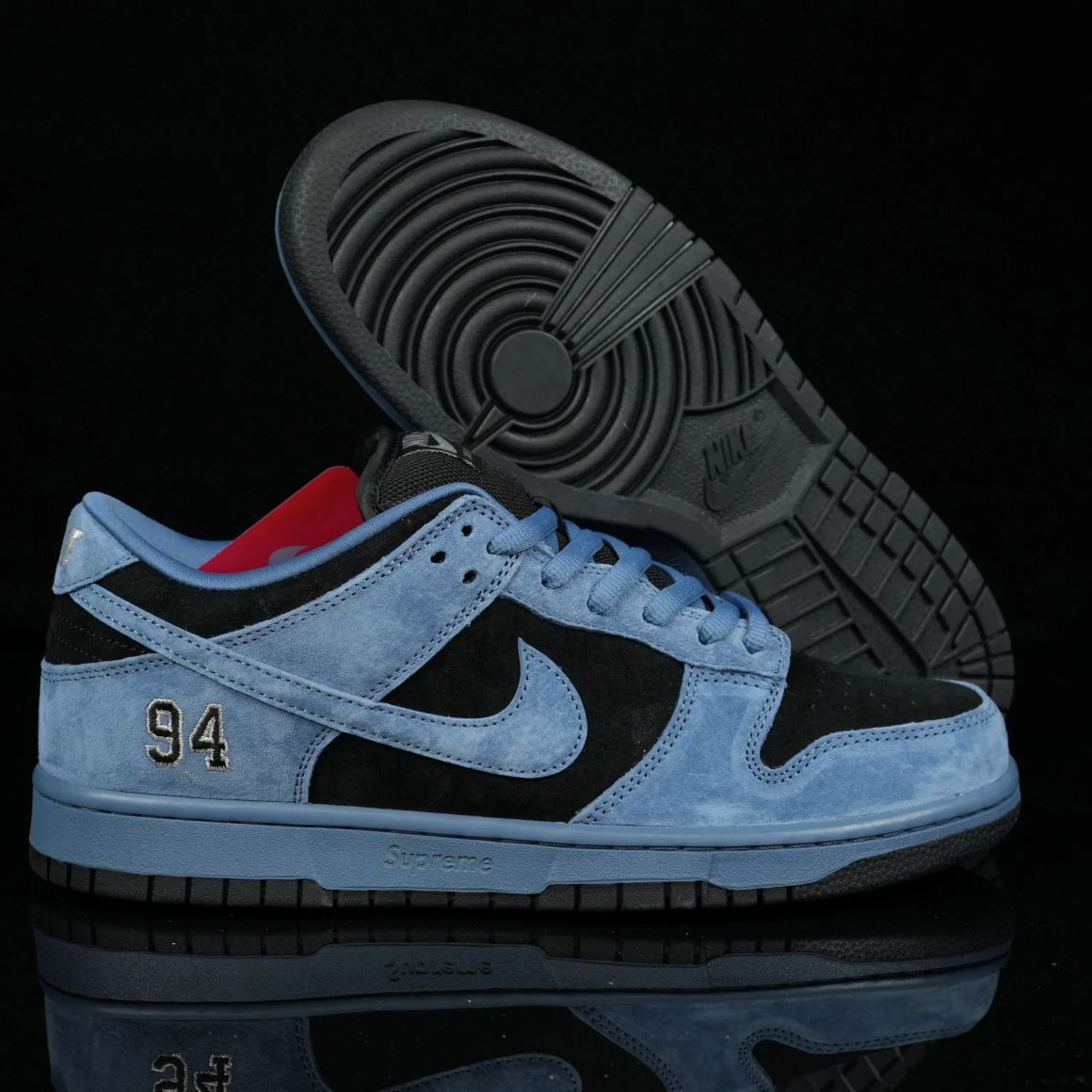 Supreme x Dunk Low SB 'Ocean Fog' HQ8487-400