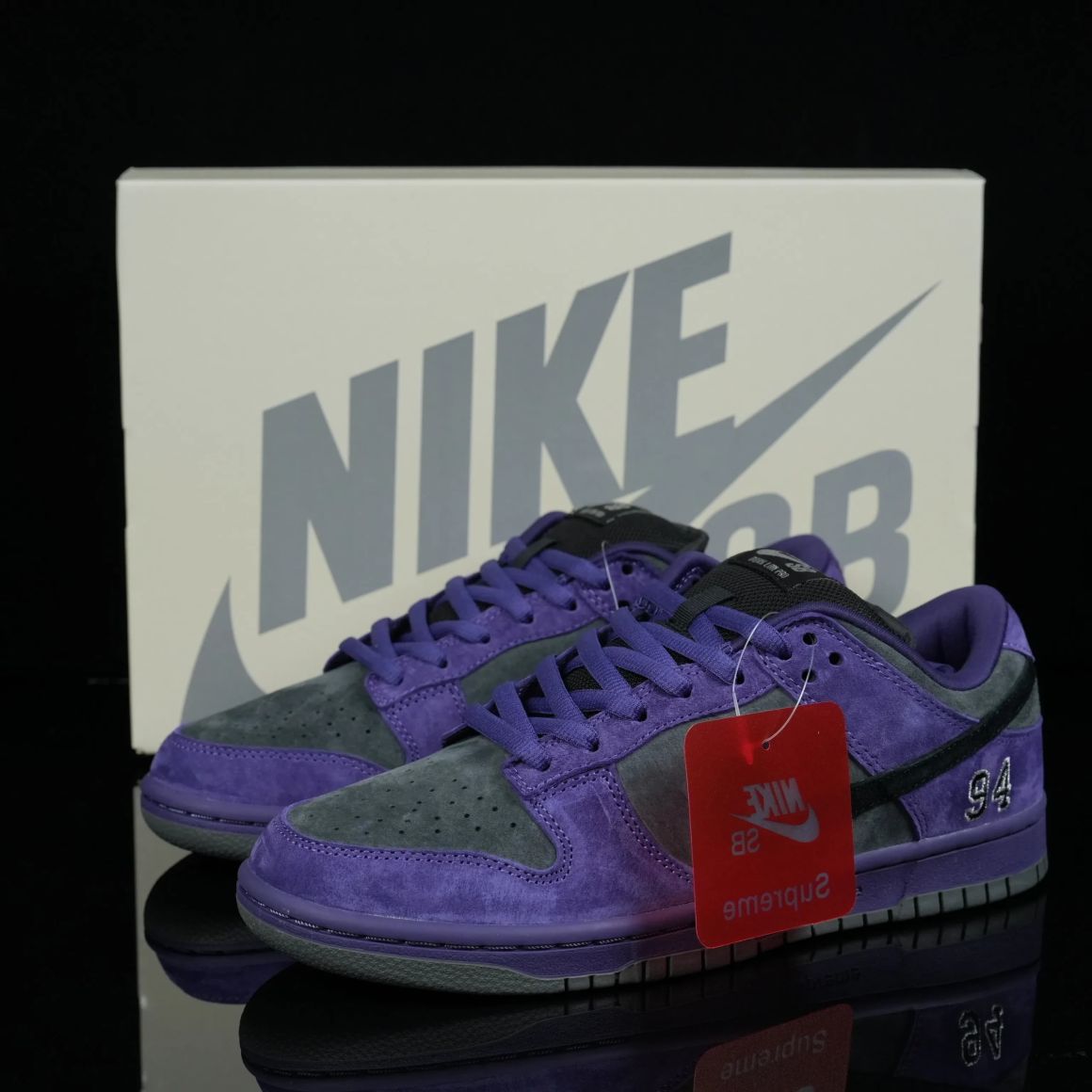 Supreme x Dunk Low SB 'Ink' HQ8487-500