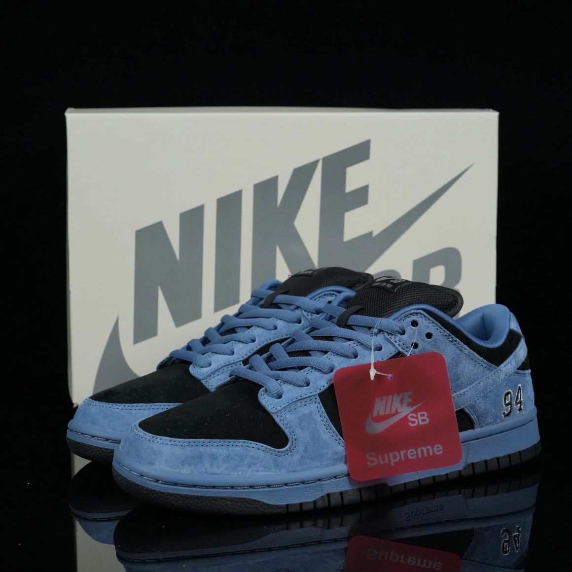 Supreme x Dunk Low SB 'Ocean Fog' HQ8487-400