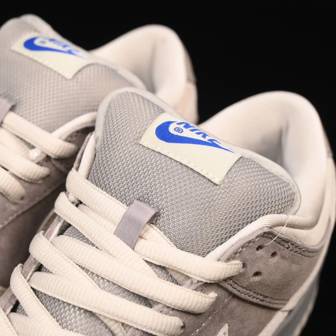 Dunk Low Pro SB 'London'