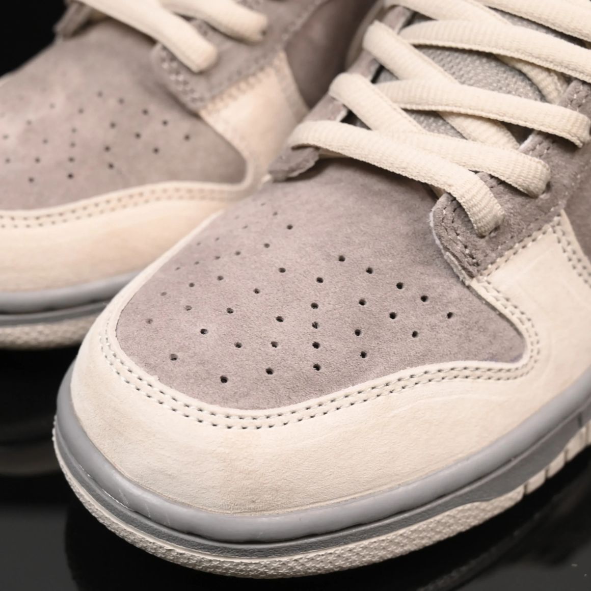 Dunk Low Pro SB 'London'