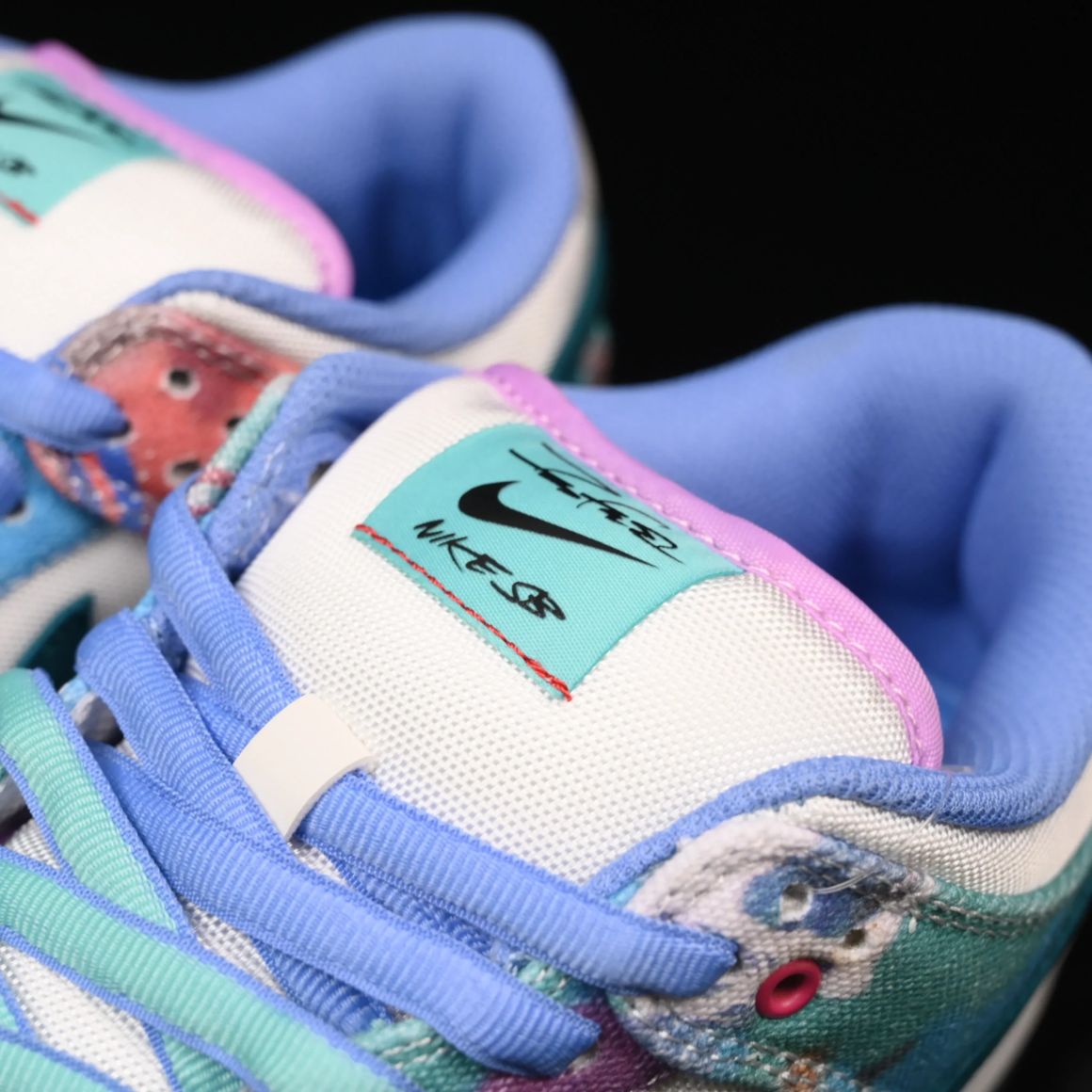 Futura Laboratories x Dunk Low SB 'Bleached Aqua' HF6061-400