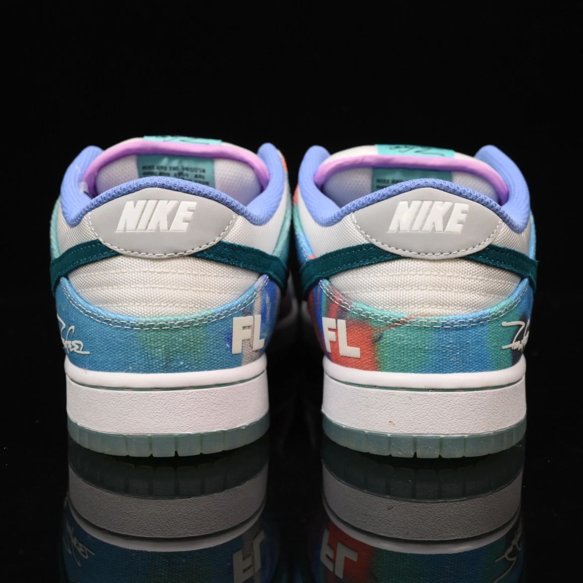 Futura Laboratories x Dunk Low SB 'Bleached Aqua' HF6061-400