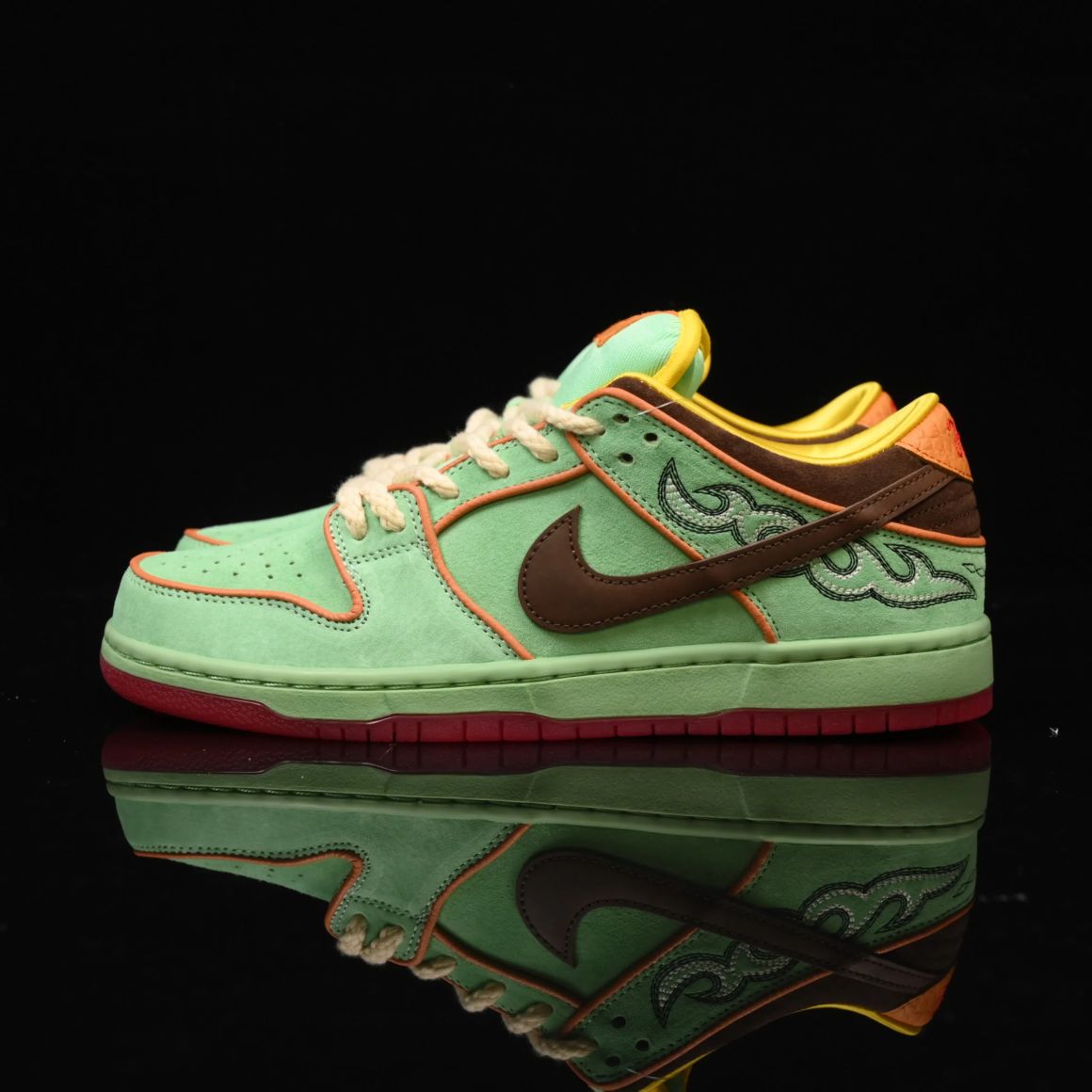 Dunk Low SB 'Rodeo' HF3058-300