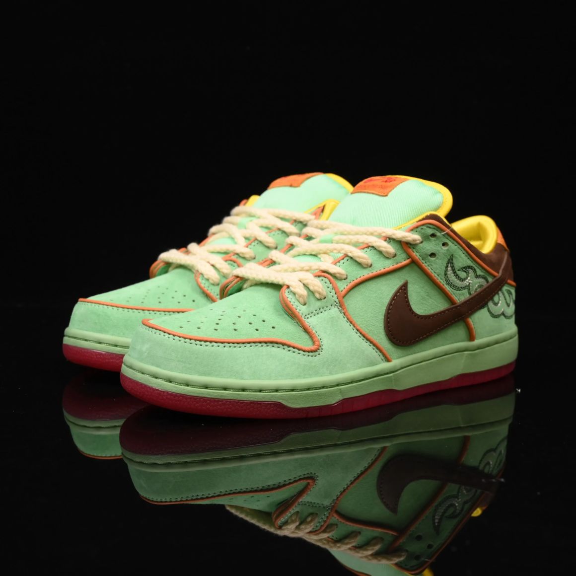Dunk Low SB 'Rodeo' HF3058-300