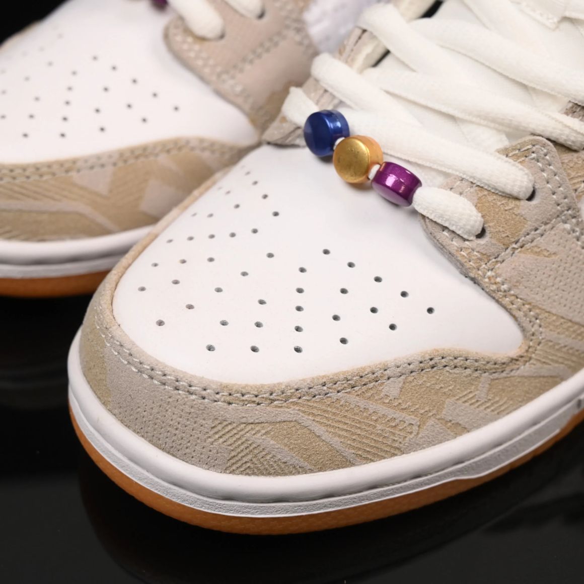 Rayssa Leal x Dunk Low SB FZ5251-001