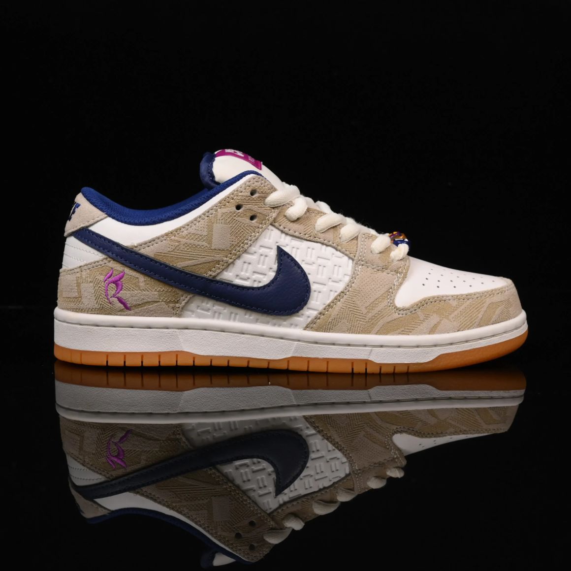 Rayssa Leal x Dunk Low SB FZ5251-001