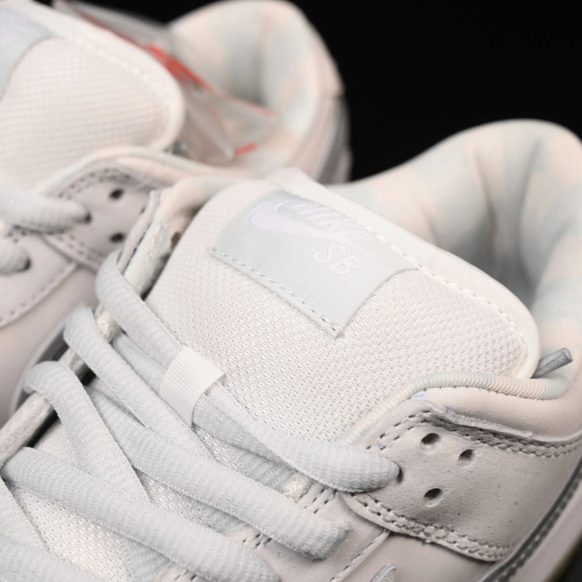 Concepts x Dunk Low OG SB QS 'White Lobster' Friends FD8776-100