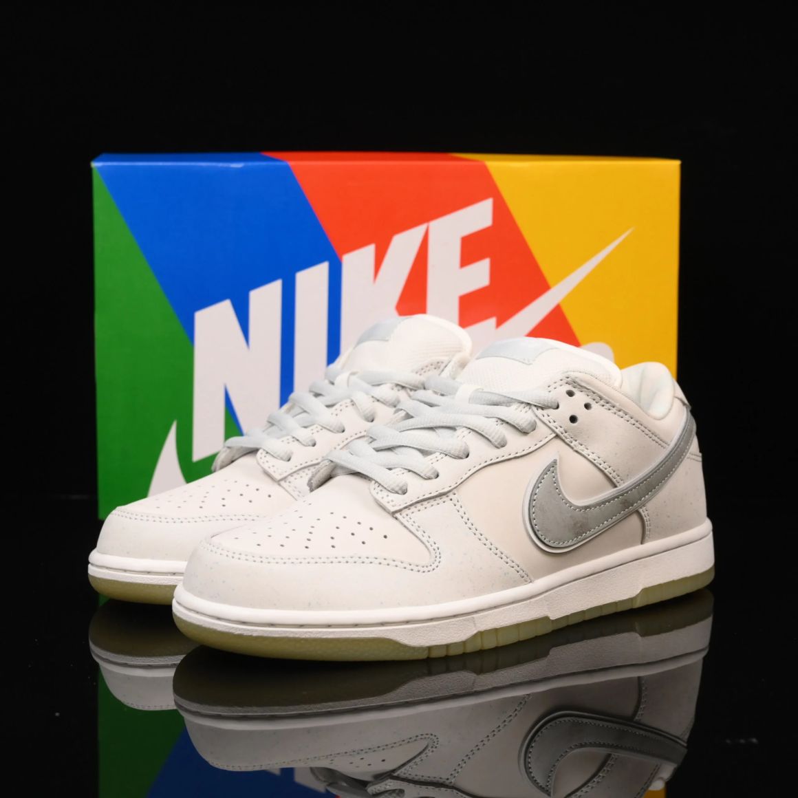 Concepts x Dunk Low OG SB QS 'White Lobster' Friends FD8776-100
