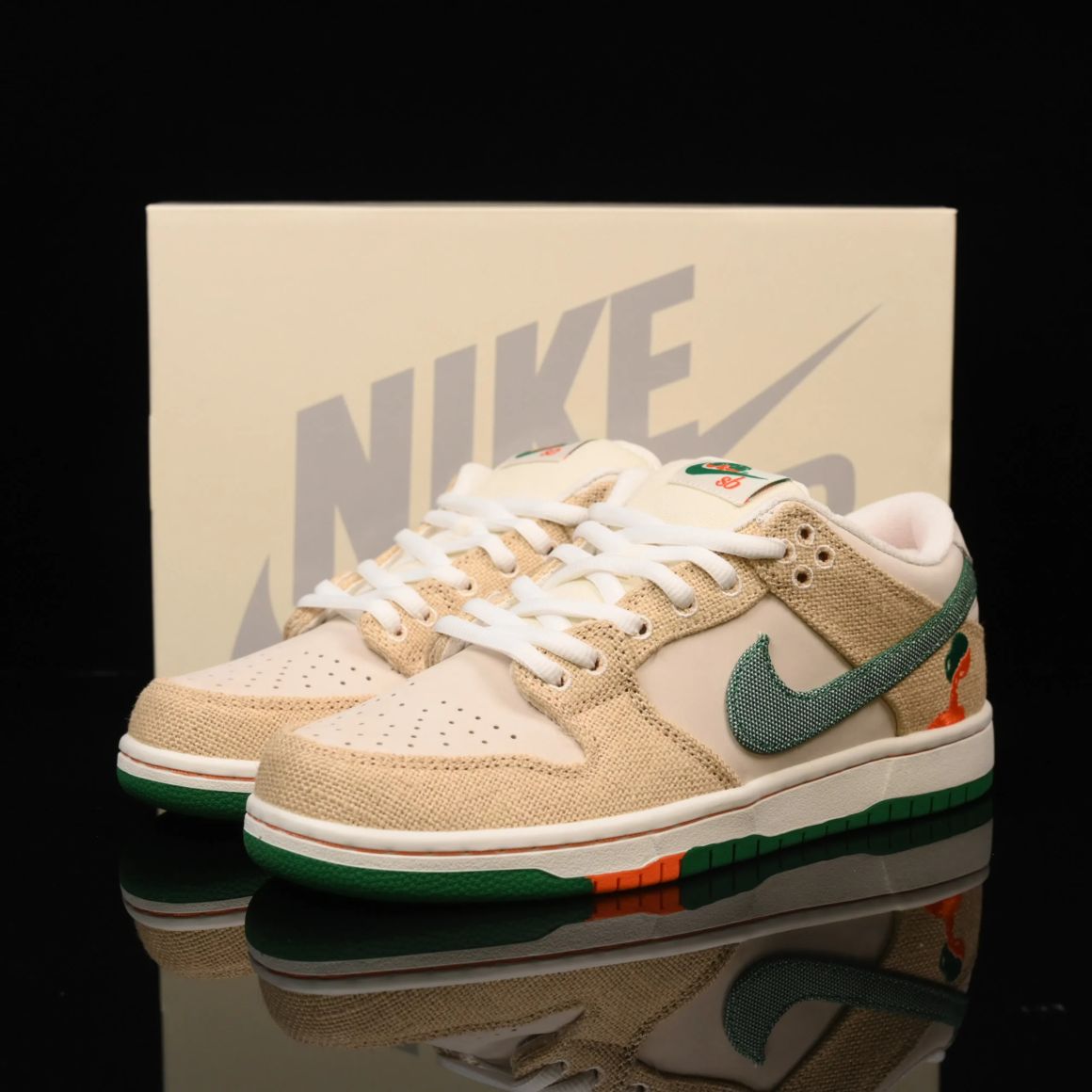 Jarritos x Dunk Low SB FD0860-001