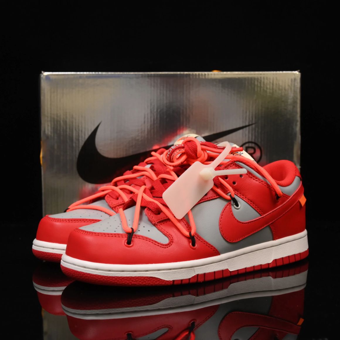 Off-White x Dunk Low 'University Red' CT0856-600
