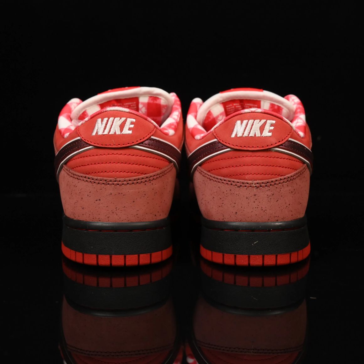 Dunk Low Premium SB 'Lobster'