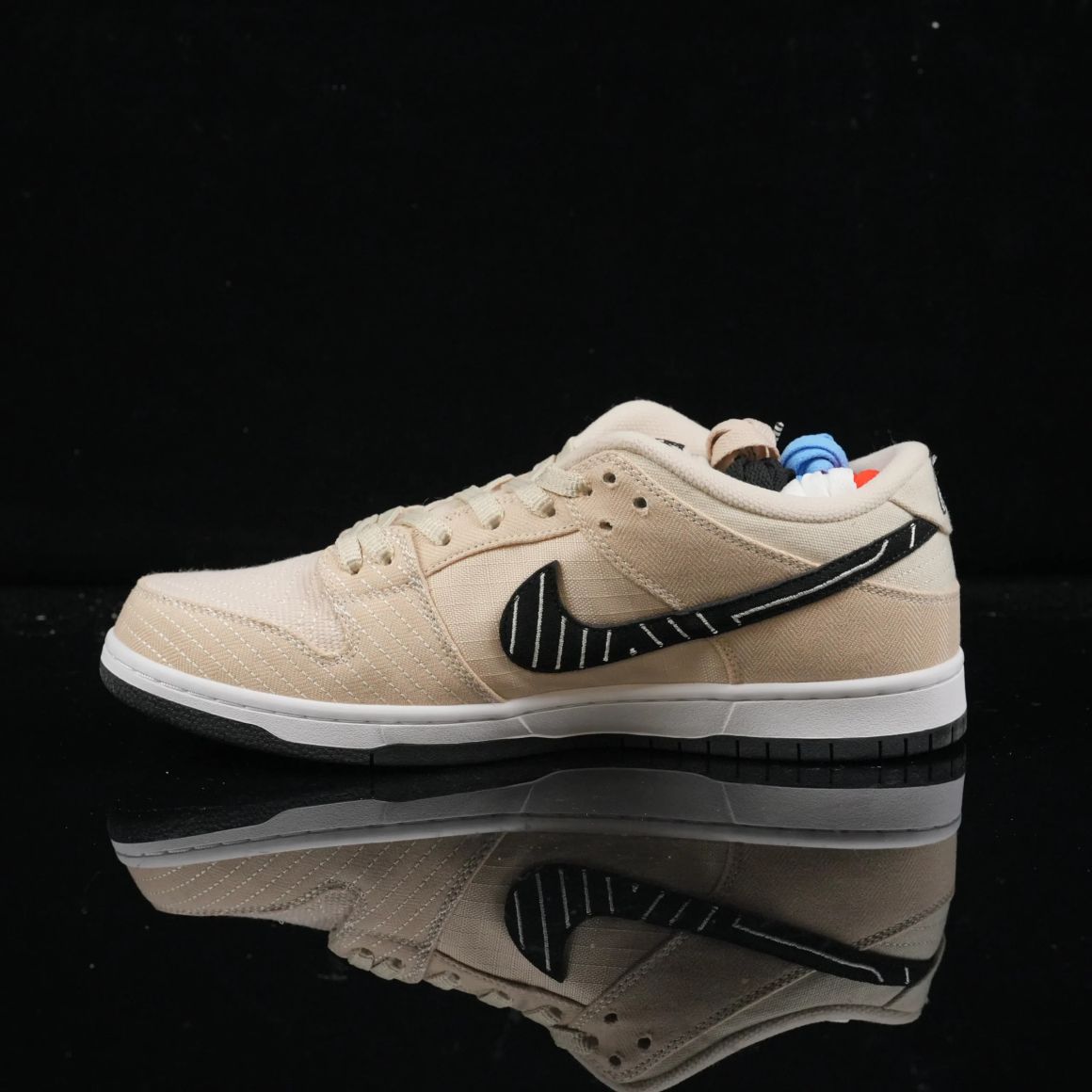 Albino & Preto x Dunk Low SB 'Jiu-Jitsu' FD2627-200