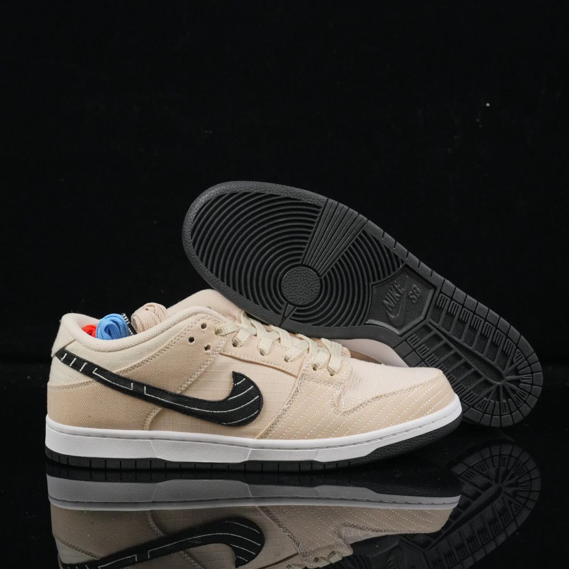 Albino & Preto x Dunk Low SB 'Jiu-Jitsu' FD2627-200