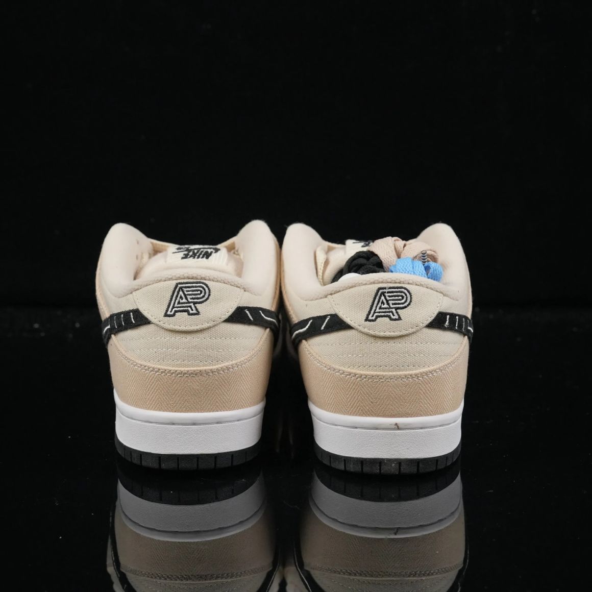 Albino & Preto x Dunk Low SB 'Jiu-Jitsu' FD2627-200