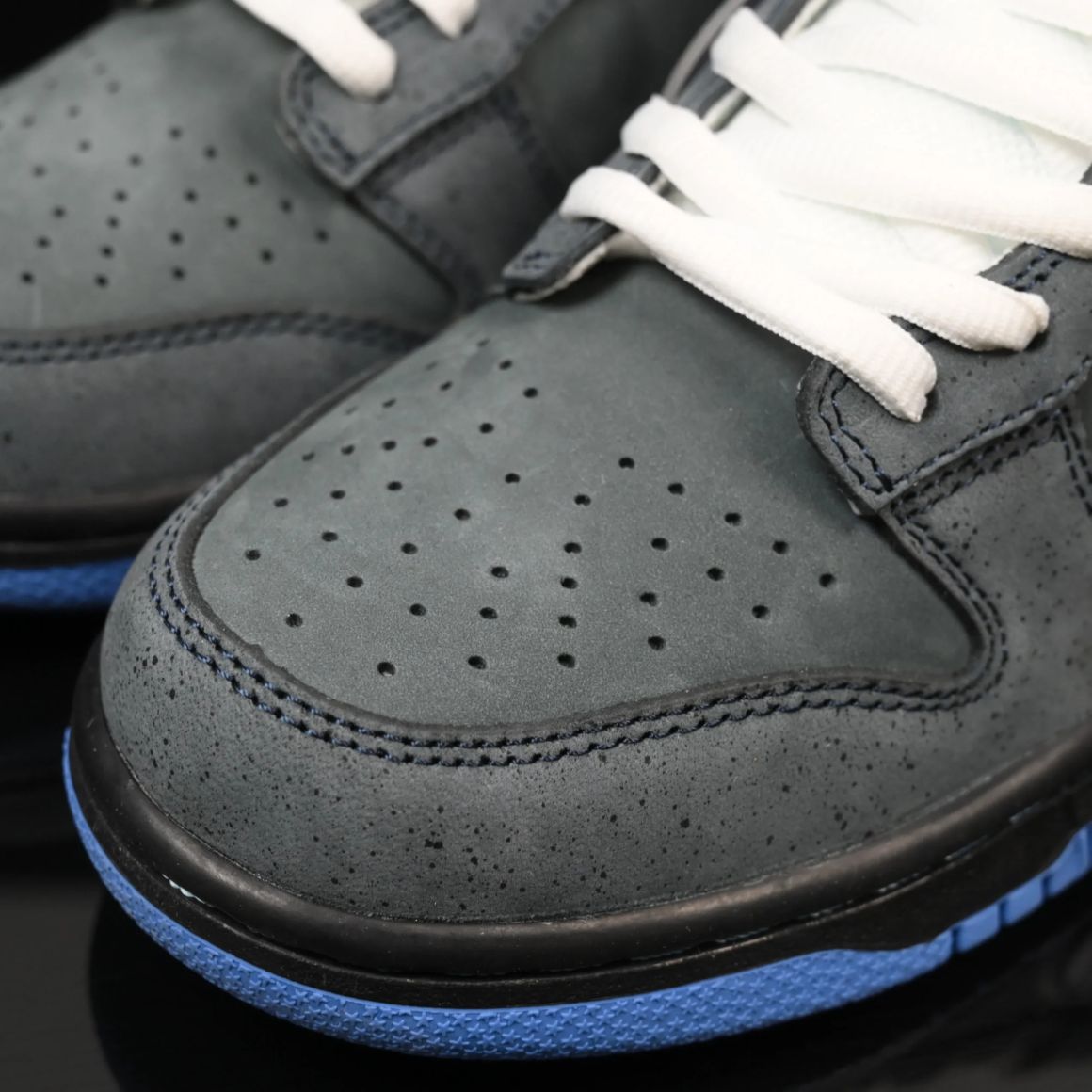 Dunk Low Premium SB 'Blue Lobster'