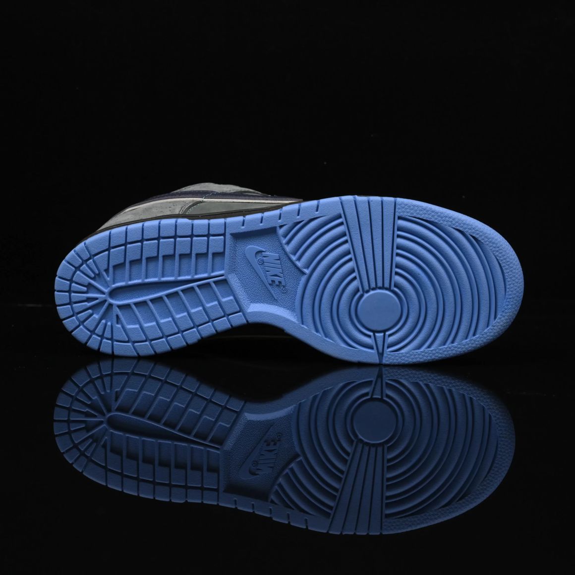 Dunk Low Premium SB 'Blue Lobster'