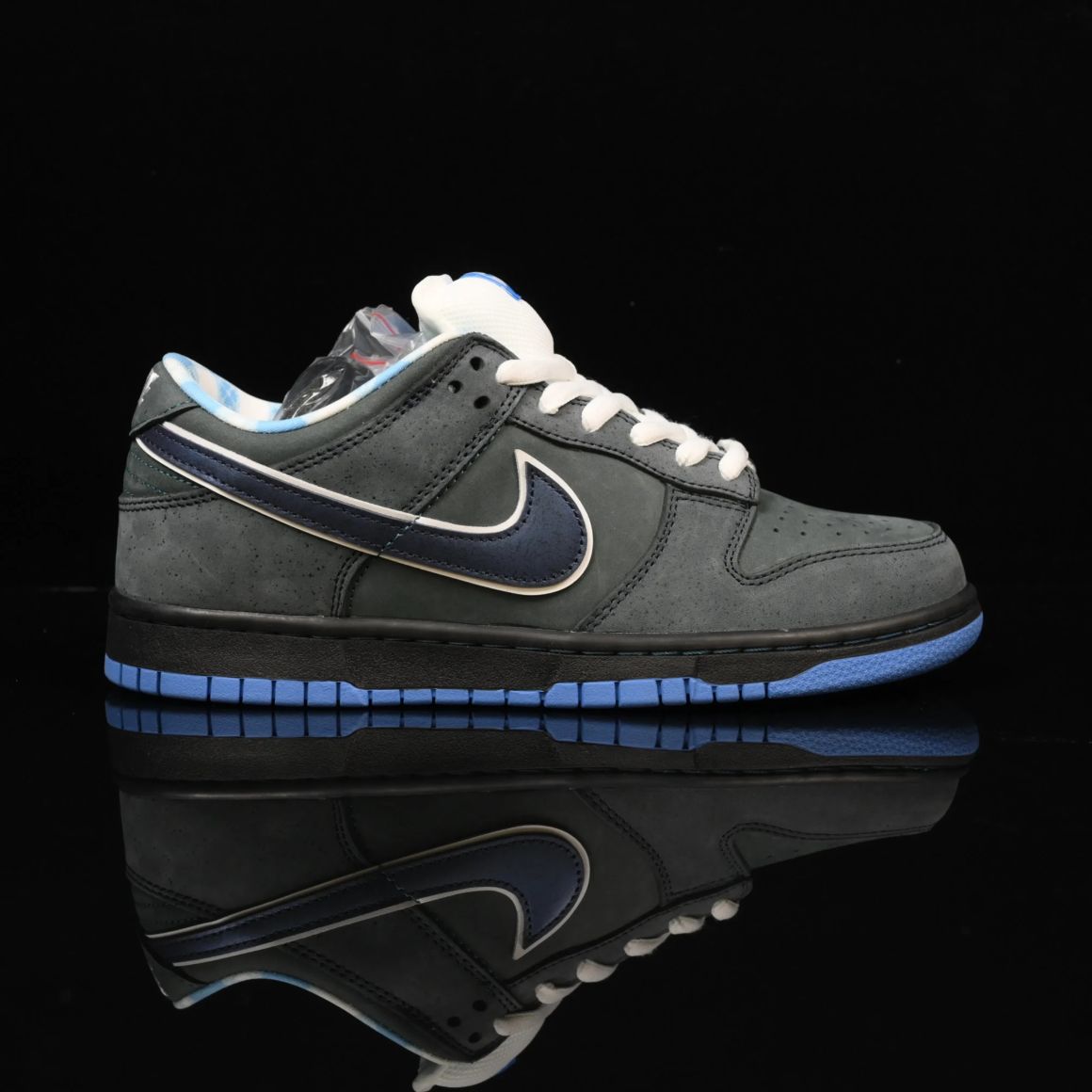 Dunk Low Premium SB 'Blue Lobster'