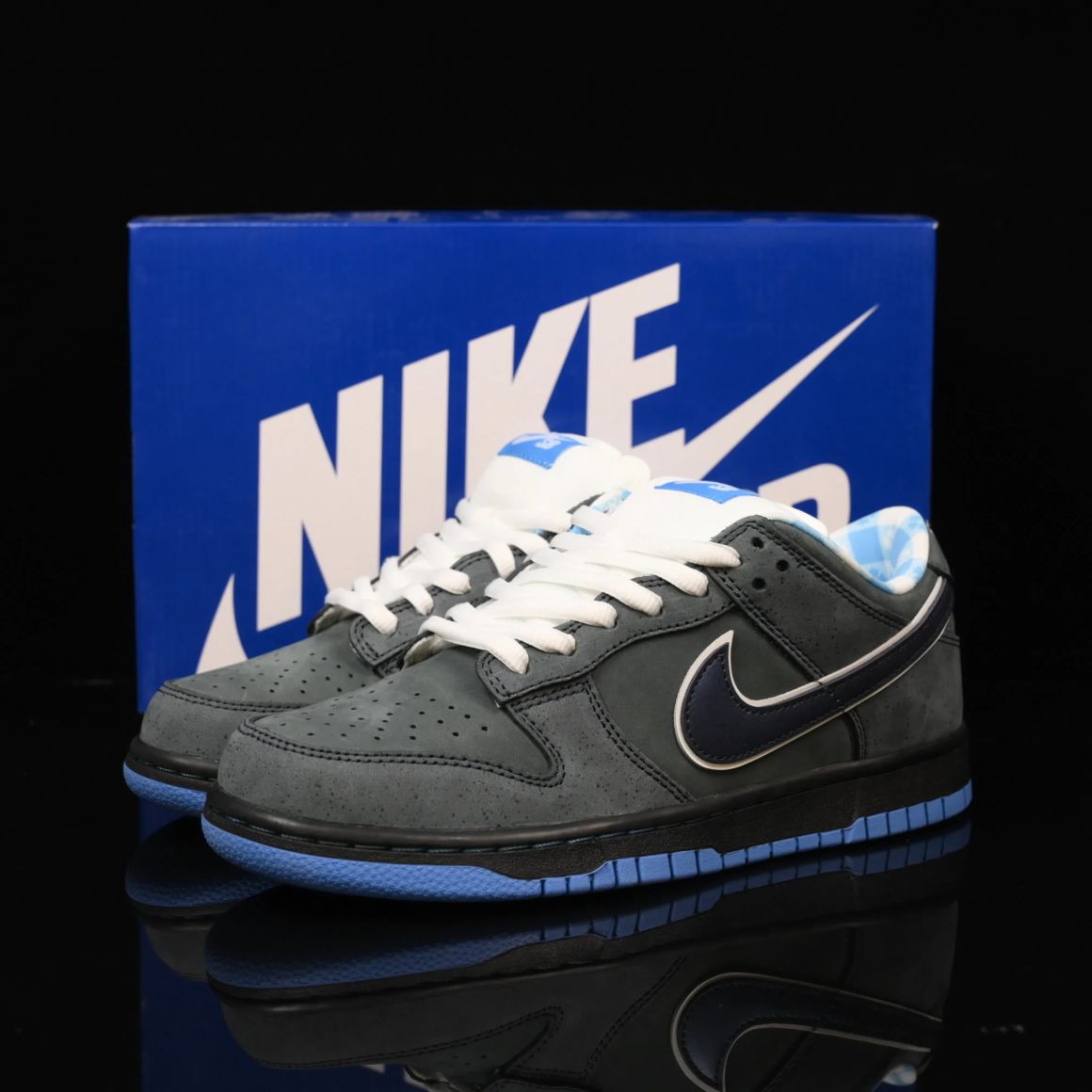 Dunk Low Premium SB 'Blue Lobster'