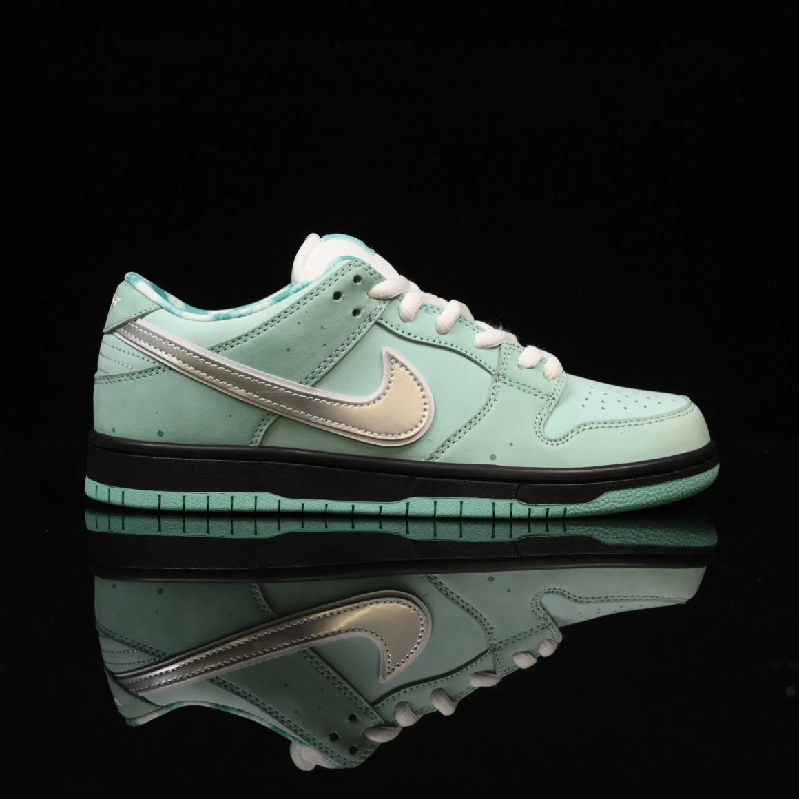 Concepts x SB Dunk Low 'Green Lobster' BV1310-337